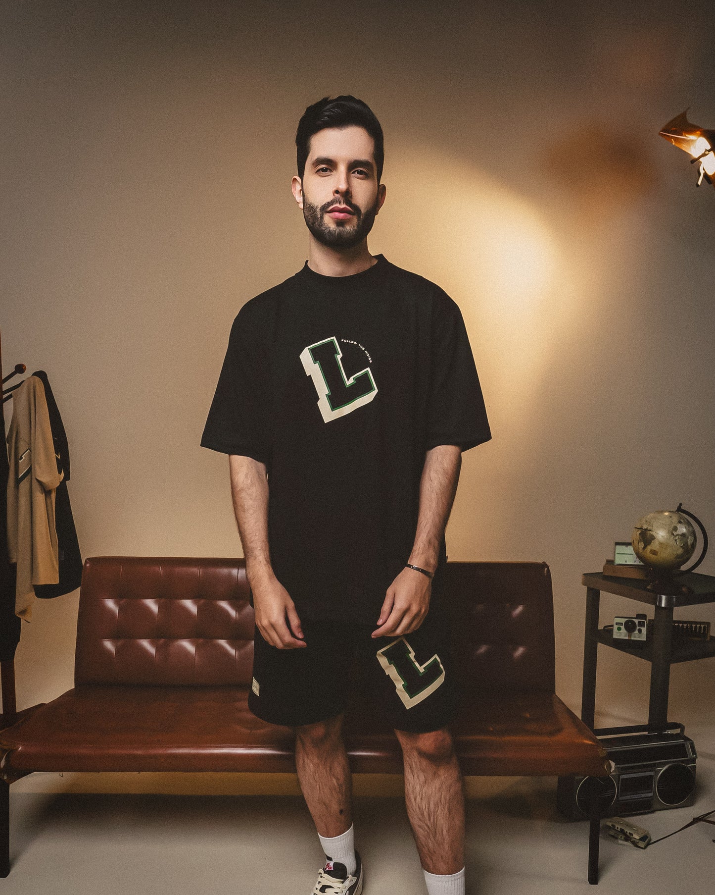 Camiseta Oversized "L" - Preta